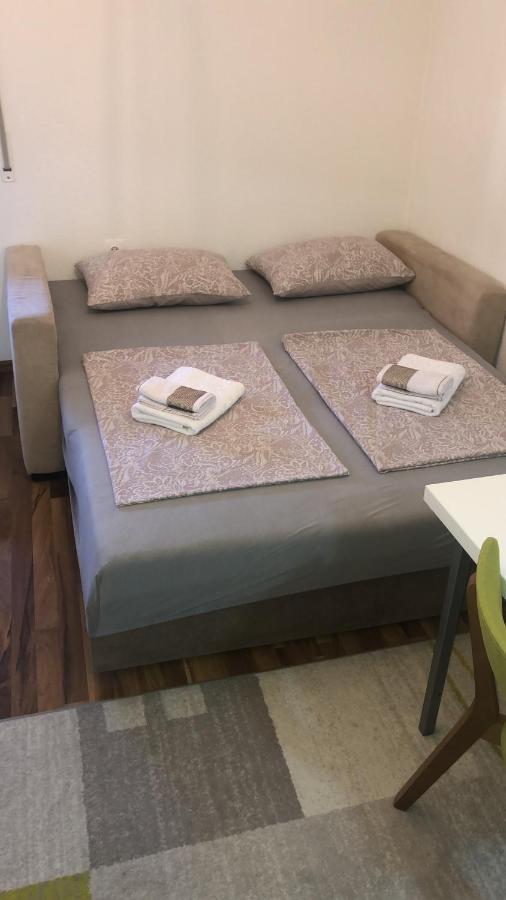 Apartmani Kaic Ливно Екстериор снимка